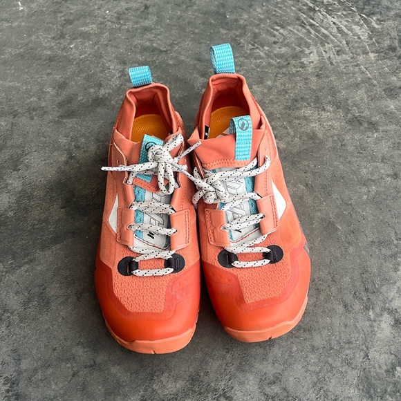 Black Diamond Shoes - Black diamond trail shoes. Womens Size 8, only used a few times. Orange.